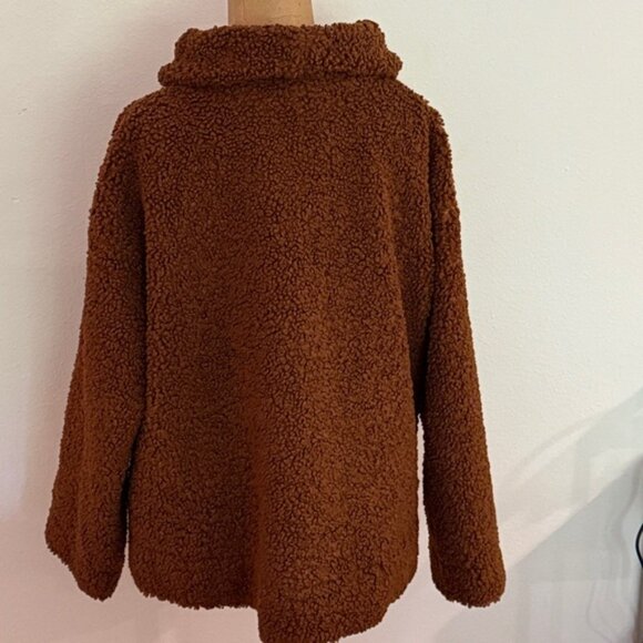 7115 by Szeki sz S Cozy Brown Sherpa Pullover turtleneck with pockets good cond - Picture 5 of 9